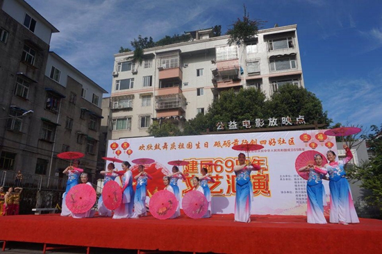 舞蹈《繁花》.jpg