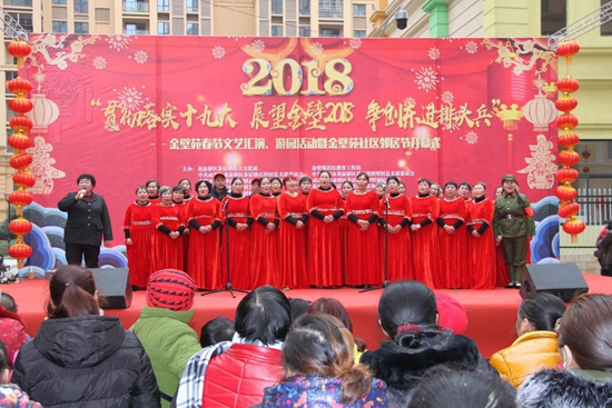 社区学习型文艺团队气势高亢的合唱.jpg