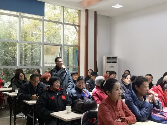 学习型团队代表发言.jpg