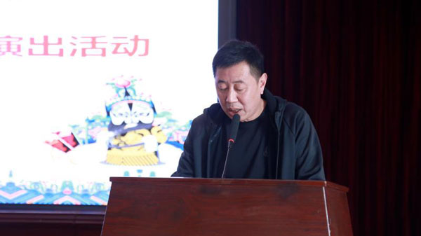 申卫坡.jpg