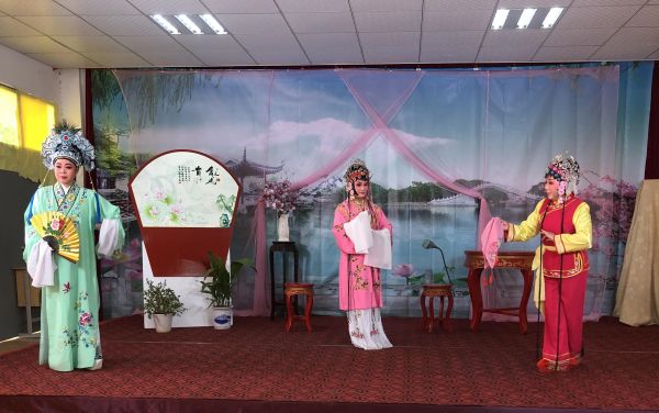 戏曲表演.jpg
