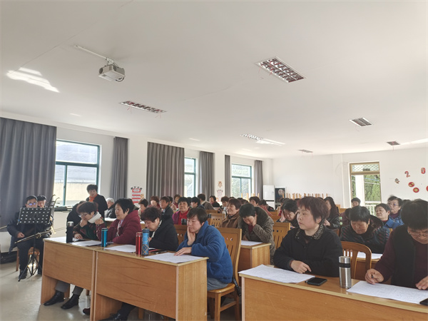 北仑区春晓街道社区老年大学慈岙分校越剧班开班啦.jpg