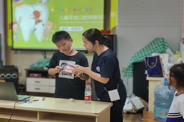 IMG_20220705_094527_Bokeh_副本.jpg