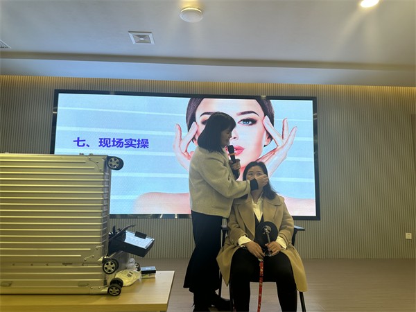 戚家山成校助力“宝妈加油站”聚焦需求助妇女发展-2.jpg