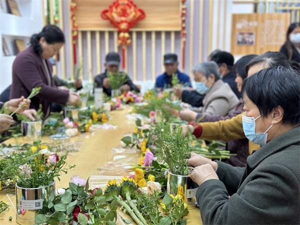 花漾生活，与法同行 (3).jpg