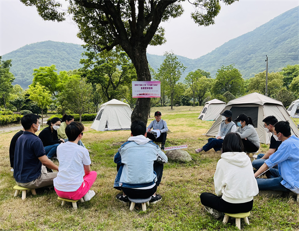 北仑区春晓成校：“八八战略”在身边，青年党员这样学.jpg