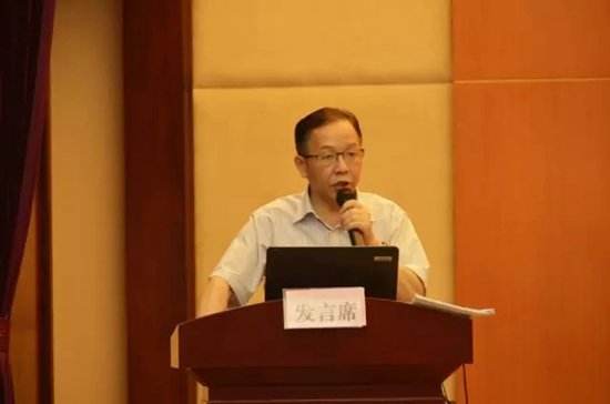 市促进办主任、成都社区大学校长周继平向与会人员作“成都社区教育立法与社区治理”专题培训224.jpg