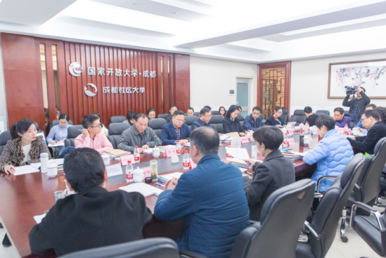 研讨会现场2.jpg