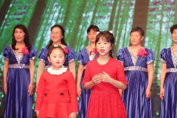 讲述志愿者故事 主办方供图.jpg