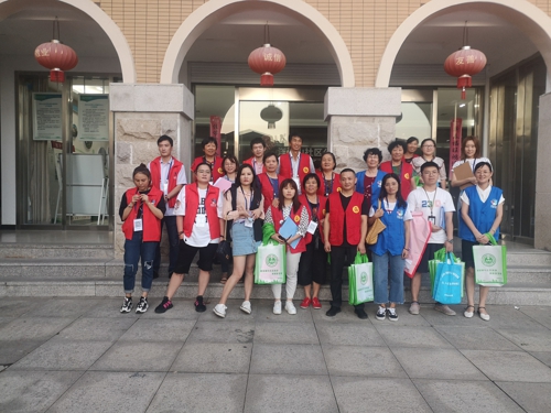 北仑区春晓街道洋沙山社区开展“社工入户__精准走访”活动.jpg
