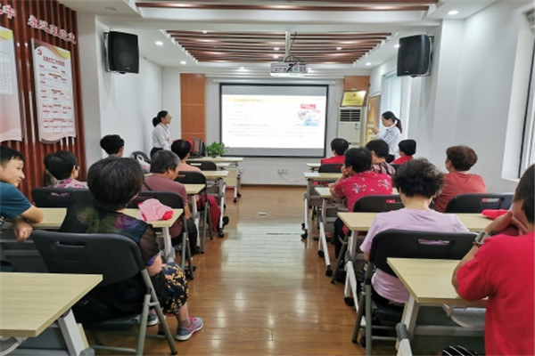 http://www.goschool.org.cn/d/file/.jpg