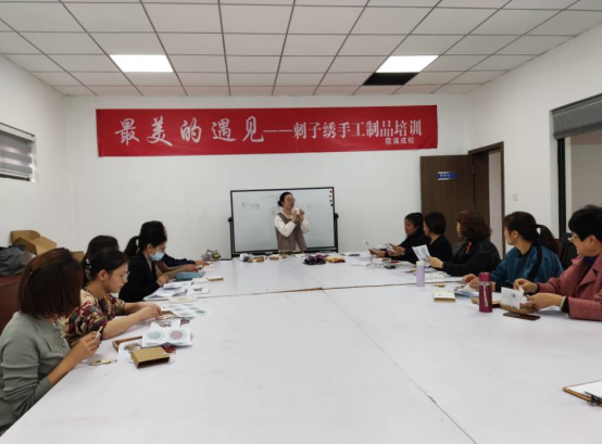 http://www.goschool.org.cn/d/file/22325585.png