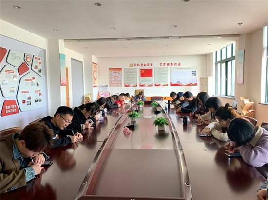 上党课.jpg