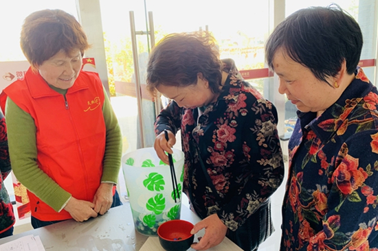 展银发风采 健长者体魄 (1).jpg