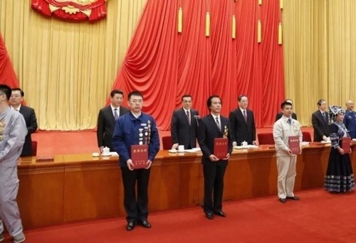 李万君5.jpg