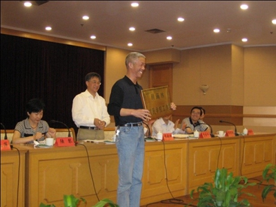 顾海林２.jpg