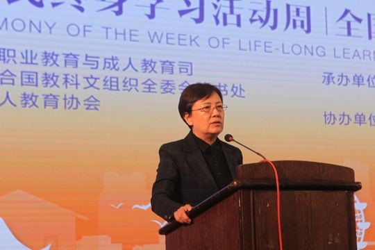 鲁昕1.jpg
