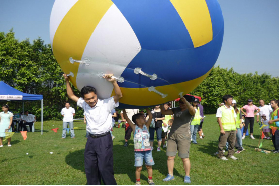 钟村社区居民运动会.jpg